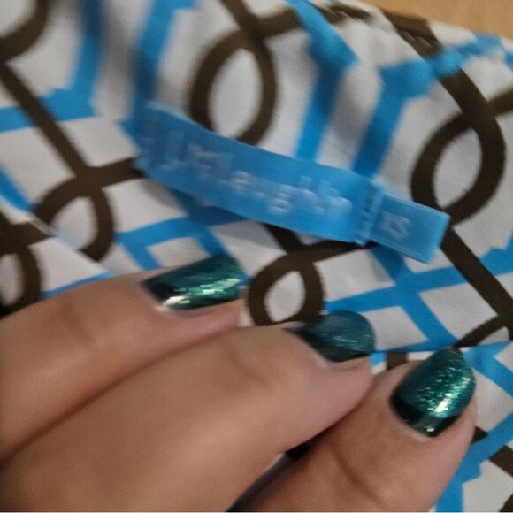 J. McLaughlin Geometric Print 3/4 Sleeve Ruched Side Dress - Picture 4 of 7